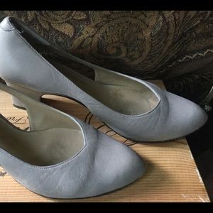 Audley London Gray Color pumps size 39 US 8,5-9